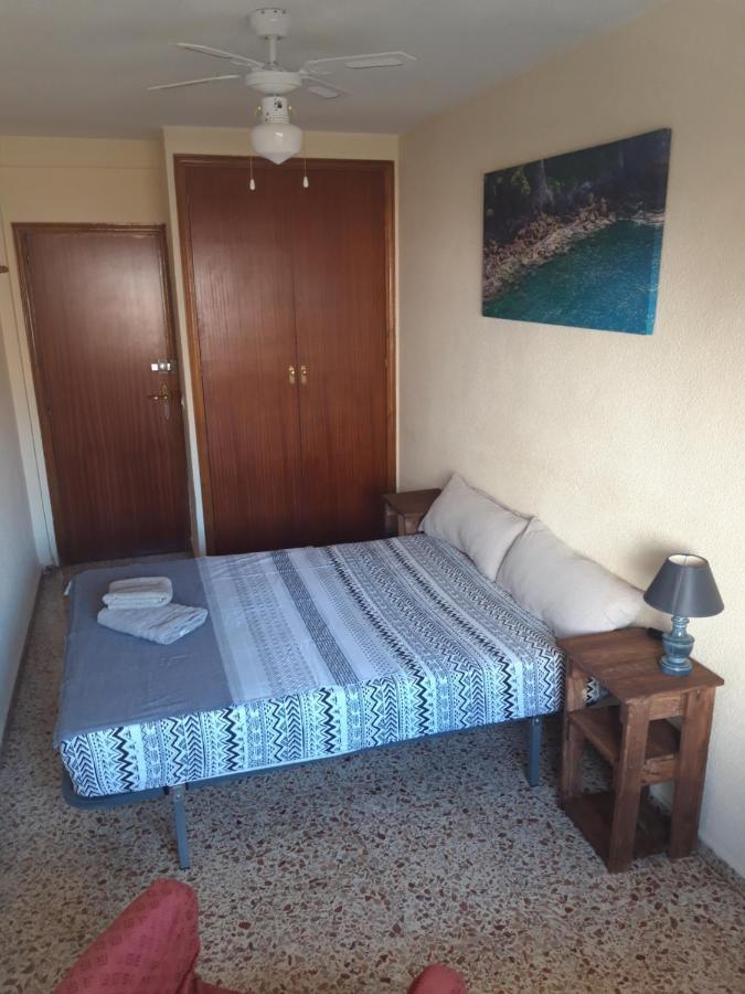 Central Accommodation Alicante Szoba fotó